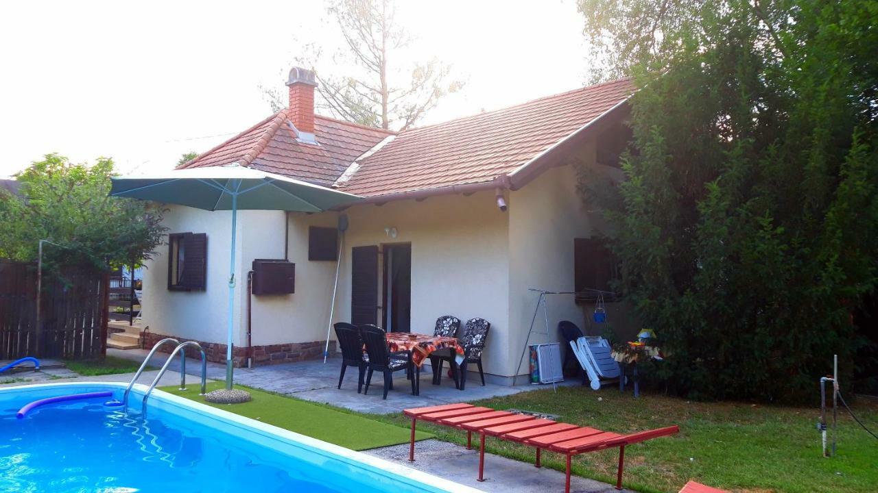 Csillag-Lak Balatonfoeldvar Екстер'єр фото